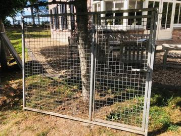 Kennelpaneel gegalvaniseerd 200 x 160 cm met deur rechts -2x beschikbaar voor biedingen