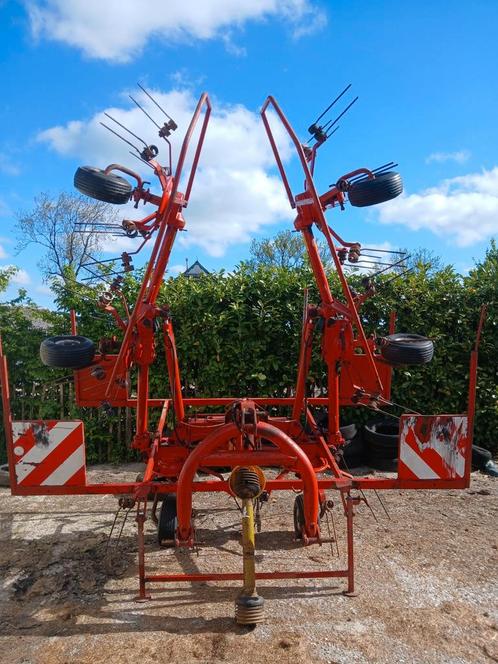 Kuhn 6 elements schudder gf 6001, Dieren en Toebehoren, Dierenvoeding, Vee, Ophalen