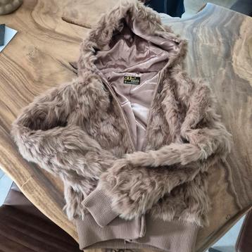 Clockhouse faux fur jas XS imitatiebont nep bont beschikbaar voor biedingen