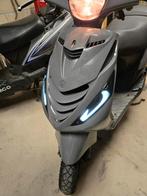Piaggio zip, Fietsen en Brommers, Scooters | Piaggio, Ophalen, Zo goed als nieuw, Zip