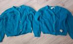 2x blauwe jubel vestjes 104 (tweeling), Ophalen of Verzenden, Zo goed als nieuw, Kleding