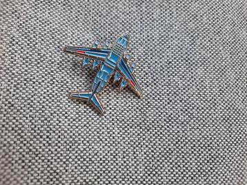 1 pin van een vliegtuig te koop beschikbaar voor biedingen