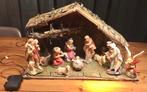 KERSTSTAL MET BEELDENGROEP EN VERLICHTING, Diversen, Kerst, Ophalen of Verzenden, Gebruikt