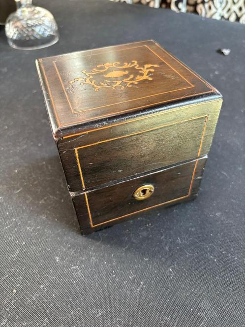 Parfumcaddy, Sieraden, Tassen en Uiterlijk, Beautycases, Gebruikt, Ophalen of Verzenden