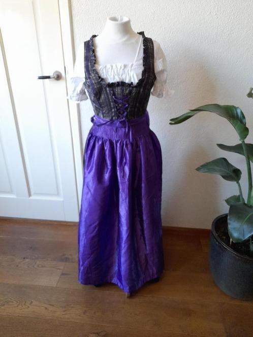 Verkleedkleren: lange Dirndl mt 36 met bloes en schort, Kleding | Dames, Carnavalskleding en Feestkleding, Gedragen, Kleding, Overige thema's