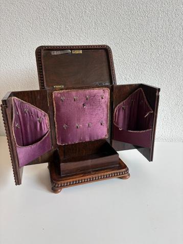Antieke houten juwelendoos / sieradendoos (ca. 1900) beschikbaar voor biedingen