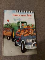 Erik Idema - Hoera voor Tom - Avi E3, Fictie algemeen, Erik Idema, Ophalen of Verzenden, Zo goed als nieuw