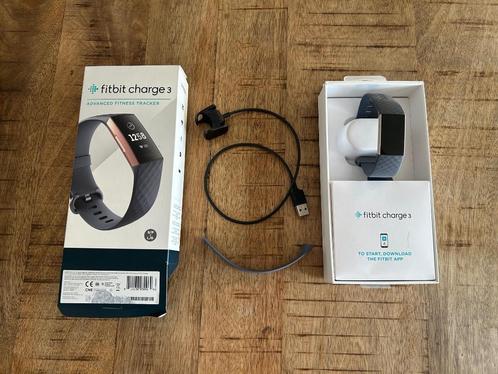 Fitbit Charge 3, Sport en Fitness, Hartslagmeters, Zo goed als nieuw, Overige merken, Waterdicht, Ophalen of Verzenden