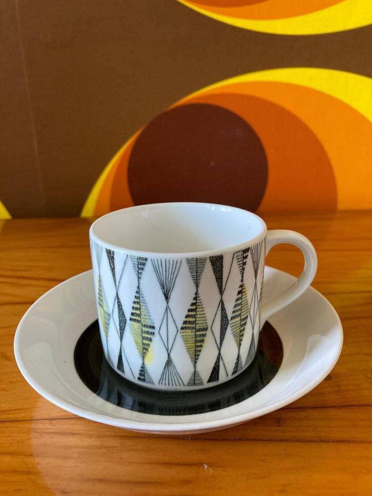 Rörstrand Sweden kop en schotel Curtis Zweden design, Antiek en Kunst, Antiek | Servies los, Ophalen of Verzenden