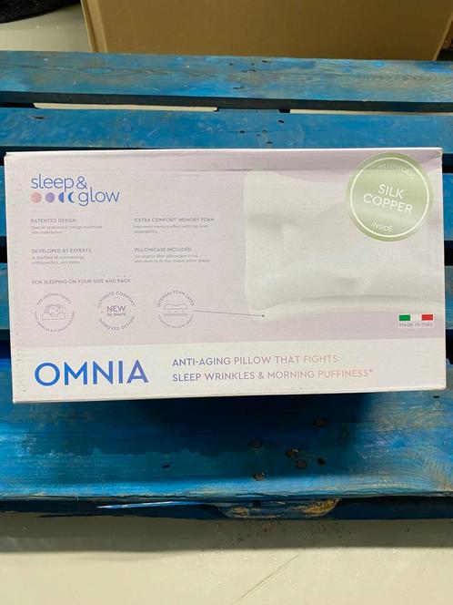 OMNIA hoofdkussen sleep & glow nieuw silk copper, Huis en Inrichting, Slaapkamer | Beddengoed, Nieuw, Kussen, Eenpersoons, Wit