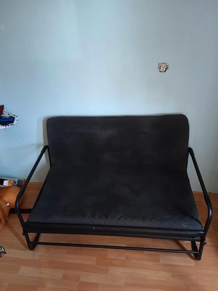 Zwarte Futon Slaapbank, Huis en Inrichting, Slaapkamer | Slaapbanken, Gebruikt, 140 cm, 200 cm, Tweepersoons, Zwart, Ophalen of Verzenden