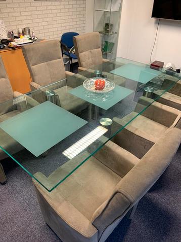 Glazen eettafel 220x100cm beschikbaar voor biedingen