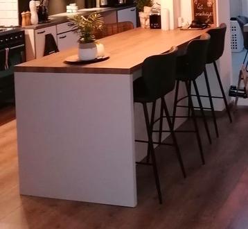 Bar met Houtkleurig blad en 3 Lades, 3 zitplaatsen beschikbaar voor biedingen