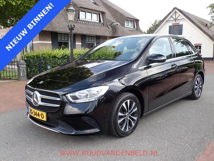 Mercedes-Benz B-Klasse 180D AUT. SPORTLEER/CAMERA/CARPLAY/DA, Auto's, Mercedes-Benz, Bedrijf, Te koop, B-Klasse, ABS, Achteruitrijcamera
