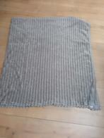 Plaid grote Rib velours  merk blanket, Huis en Inrichting, Woonaccessoires | Plaids en Woondekens, Ophalen of Verzenden, Gebruikt