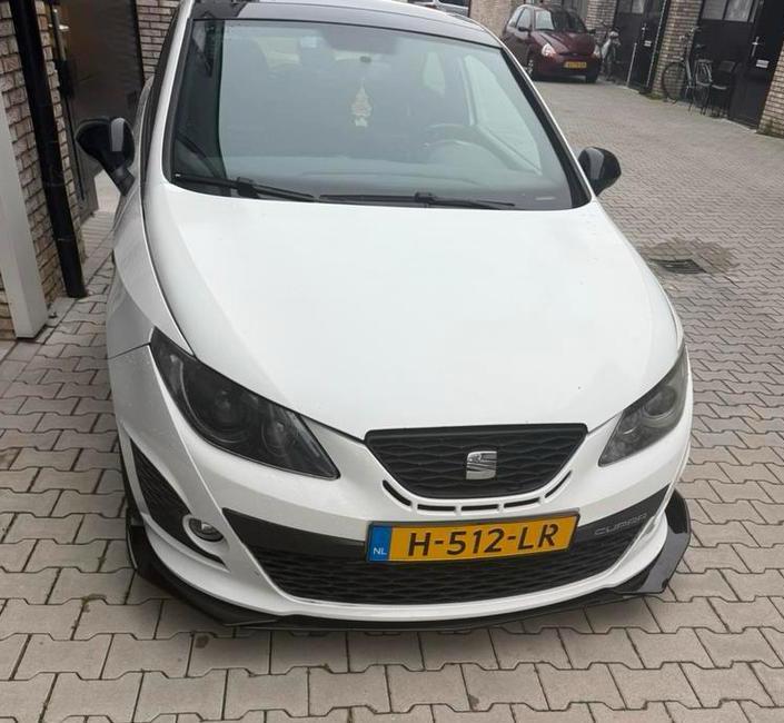 Seat ibiza cupra 250 PK! Lees tekst!, Auto's, Seat, Particulier, Benzine, Hatchback, Geïmporteerd, Wit, Ophalen