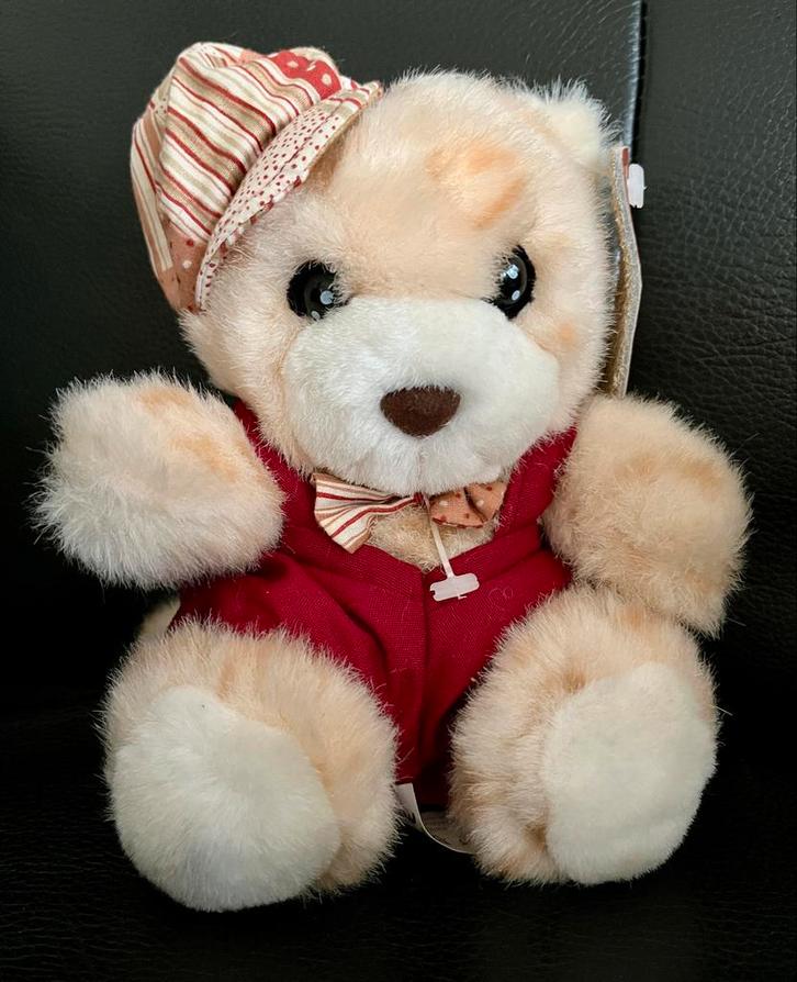 Anna Club Plush knuffel Leather Tag line- 1994 met Label, Kinderen en Baby's, Speelgoed | Knuffels en Pluche, Zo goed als nieuw