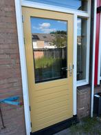 DIRECT OPHALEN! Gele buitendeur met glas – frisse gele kleur, Doe-het-zelf en Verbouw, Deuren en Horren, Ophalen, 120 cm of meer