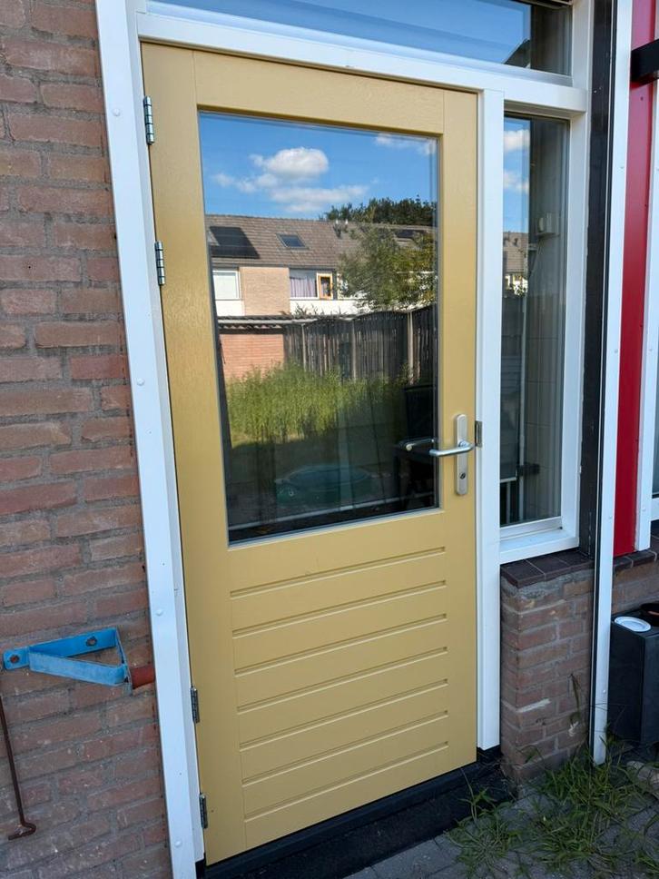 DIRECT OPHALEN! Gele buitendeur met glas – frisse gele kleur, Doe-het-zelf en Verbouw, Deuren en Horren, Buitendeur, Minder dan 200 cm
