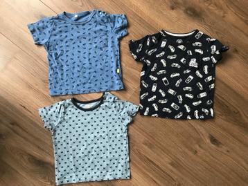 3 t-shirts maat 86 beschikbaar voor biedingen