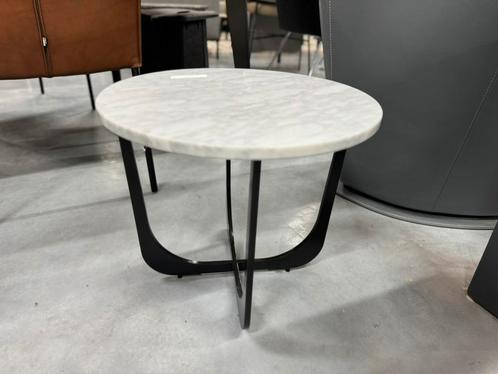 Nieuw Metaform Spindel Bijzettafel rond design Tafel, Huis en Inrichting, Tafels | Bijzettafels, Nieuw, Rond, Minder dan 55 cm
