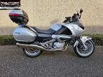 HONDA NT 700 V DEAUVILLE ABS (bj 2011), Motoren, 680 cc, Toermotor, Bedrijf, 2 cilinders