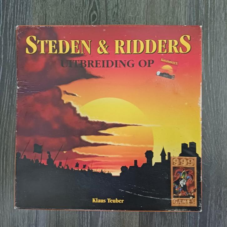 Nr 35) De Kolonisten van Catan. Uitbreiding Steden & Ridders, Hobby en Vrije tijd, Gezelschapsspellen | Kaartspellen, Zo goed als nieuw