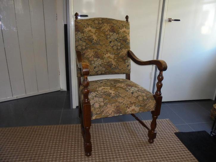oude burgermeester stoel, Antiek en Kunst, Antiek | Meubels | Stoelen en Banken, Ophalen