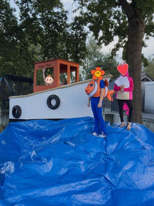 Boot / schip / scheepje /viskotter, Hobby en Vrije tijd, Feestartikelen, Gebruikt, Overige typen, Kerst of Sinterklaas, Ophalen