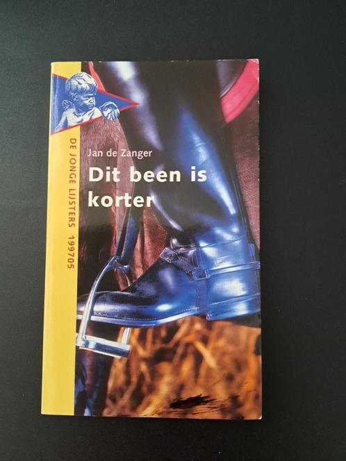 Titel: Dit been is korter / Schrijver: Jan de Zanger, Boeken, Kinderboeken | Jeugd | 13 jaar en ouder, Gelezen, Ophalen