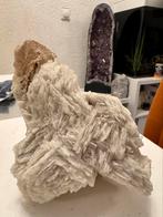 Clevelandiet Albiet met kwarts en toermalijn, Verzamelen, Mineralen en Fossielen, Ophalen of Verzenden, Mineraal