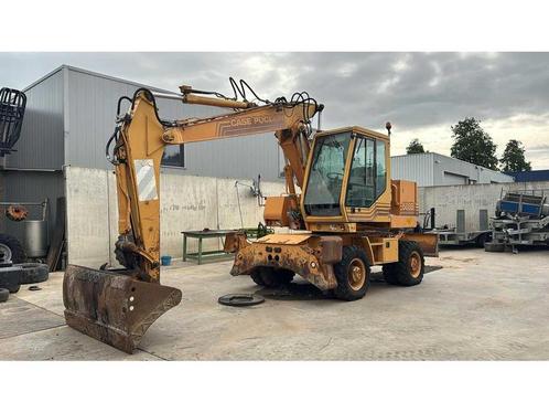 1994 Case Poclain 688BP Banden graafmachine, Zakelijke goederen, Machines en Bouw | Kranen en Graafmachines, Graafmachine