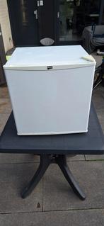Fairline Kleine minibar koelkast, Witgoed en Apparatuur, Koelkasten en IJskasten, Ophalen, Minder dan 75 liter, Zonder vriesvak