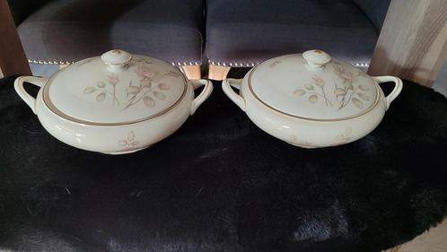 2 Bavaria porselein Dekschalen met Rozenmotief, Antiek en Kunst, Antiek | Schalen, Ophalen of Verzenden