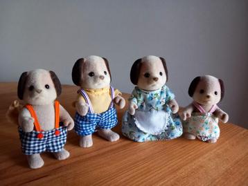 Sylvanian families honden/ beagle/familie beschikbaar voor biedingen