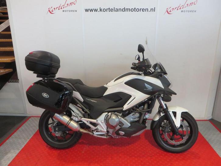 HONDA NC 700 X DCT C-ABS (bj 2013), Motoren, Motoren | Honda, Overig, 2 cilinders