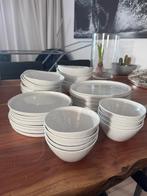Servies wit 4, 6, 8 personen (Xenos Noah lijn), Ophalen of Verzenden, Zo goed als nieuw, Overige stijlen, Porselein