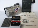 JVC  GR-DVL9000 MiniDV, accu, oplader, digitaliseren, tas, Audio, Tv en Foto, Videocamera's Digitaal, Mini dv, Gebruikt, JVC, 20x of meer