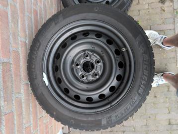 Michelin winterbanden Alpin 6 205/55R16 met velgen beschikbaar voor biedingen