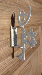 3D geprinte sleutel en houder, Verzamelen, Ophalen of Verzenden, Mickey Mouse, Zo goed als nieuw, Beeldje of Figuurtje