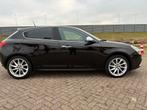 Alfa Romeo Giulietta 1.4 Turbo Multi AIR 2011 Zwart, Auto's, Voorwielaandrijving, 4 cilinders, Zwart, Origineel Nederlands