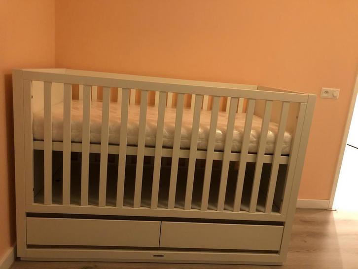 Ledikant, Kinderen en Baby's, Babywiegjes en Ledikanten, Zo goed als nieuw, Ledikant, Ophalen