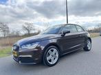 Audi A1 1.2 TFSI Attraction Pro Line AIRCO NAP (bj 2010), Voorwielaandrijving, Euro 5, Zwart, 4 cilinders