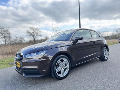 Audi A1 1.2 TFSI Attraction Pro Line AIRCO NAP (bj 2010), Auto's, Audi, Bedrijf, Te koop, A1, ABS, Airbags, Airconditioning, Alarm
