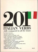 201 Italian Verbs. Fully conjugated in all the tenses, alpha, Boeken, Woordenboeken, Ophalen of Verzenden, Zo goed als nieuw, Overige uitgevers