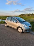 Toyota Yaris 1.3 16V Vvt-i 5DR 2006 Grijs Airco, Voorwielaandrijving, 4 cilinders, 995 kg, 547 kg