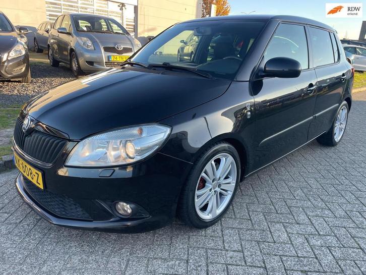 Skoda Fabia 1.4 TSI RS 180 pk Garantie, Auto's, Skoda, Bedrijf, Te koop, Fabia, ABS, Airbags, Airconditioning, Bluetooth, Boordcomputer