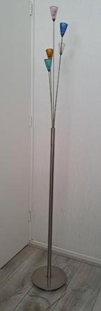 Stijlvolle Staande Lamp met Glazen Kelken, Huis en Inrichting, Lampen | Vloerlampen, Ophalen of Verzenden