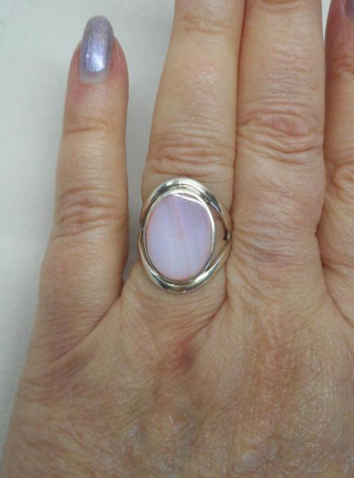 Zilveren ring met roze parelmoer steen maat 16.5 nr.1255, Sieraden, Tassen en Uiterlijk, Ringen, Zo goed als nieuw, Dame, Kleiner dan 17