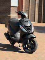 Piaggio Zip 2010 Brom - Lees Beschrijving!, Fietsen en Brommers, Scooters | Yamaha, Ophalen, Gebruikt, Overige modellen, Maximaal 45 km/u